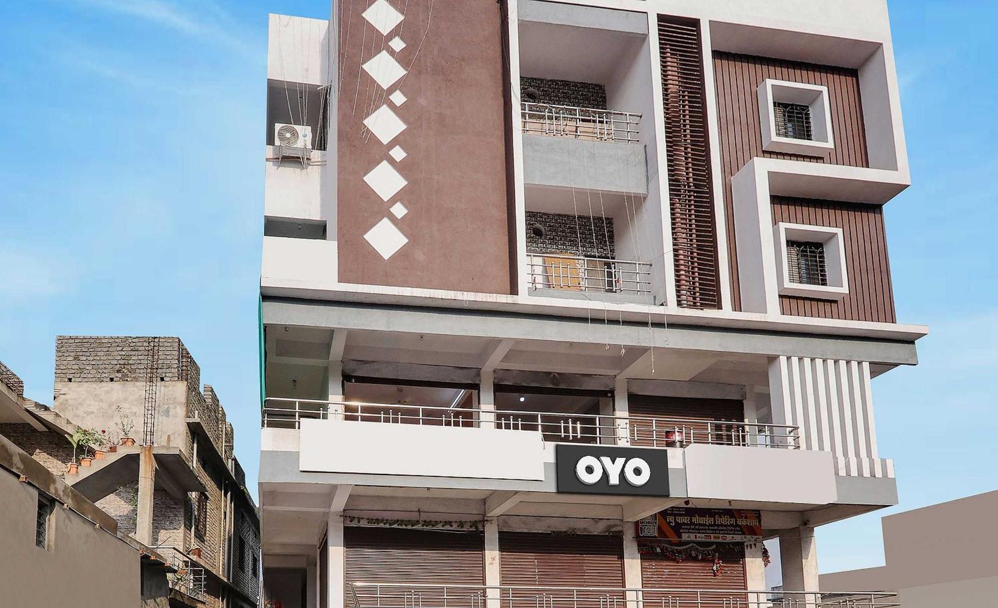 Oyo Hotel Blackgold Chandrapur Экстерьер фото